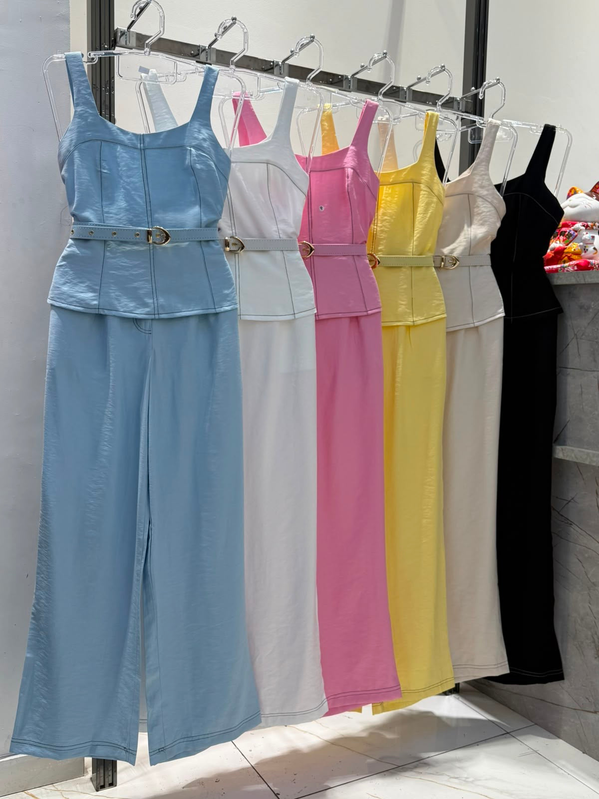 Conjunto com cinto Ref:551